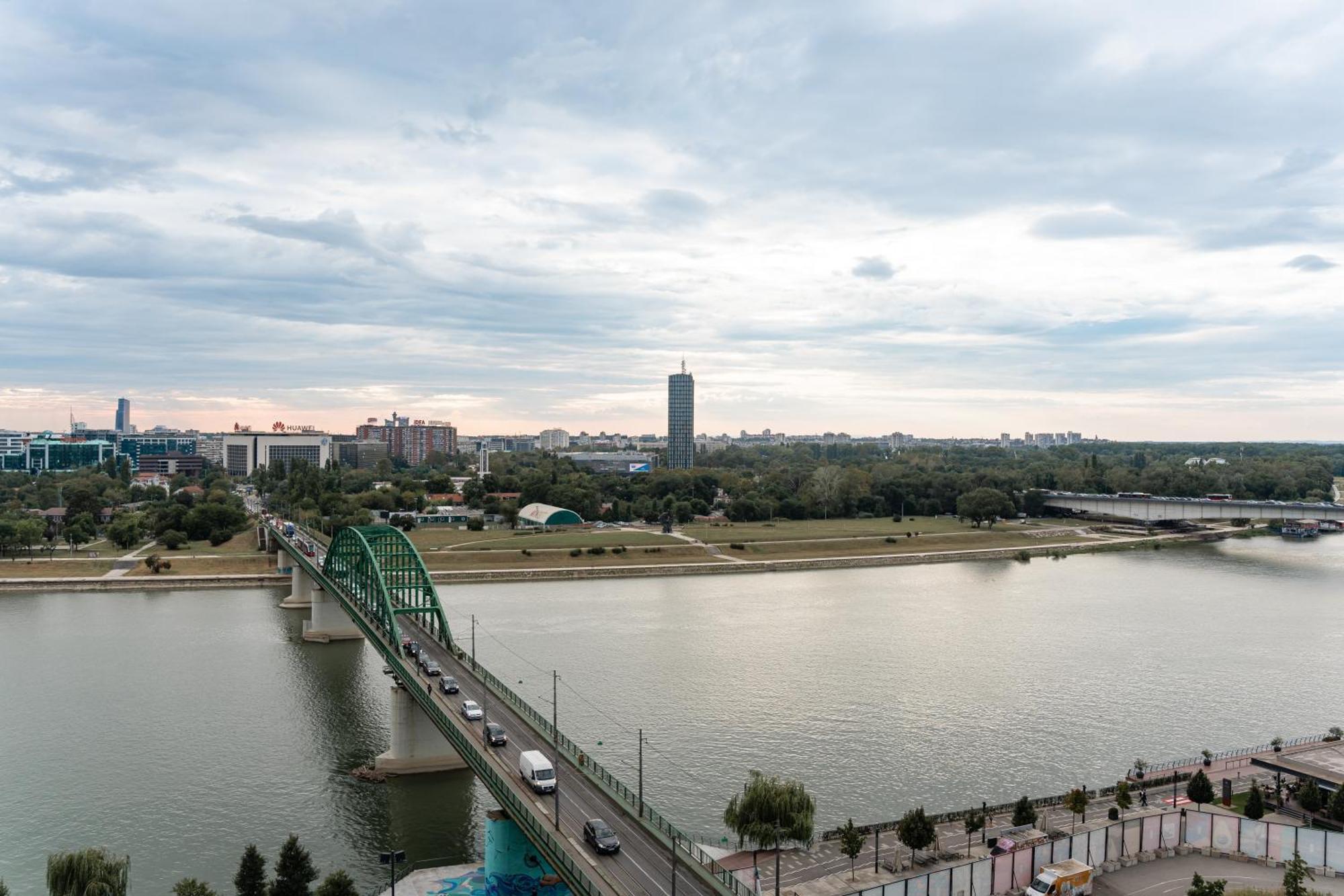 Sinfonia Lux Apartman Belgrád Kültér fotó
